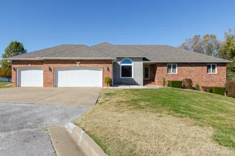 1351 E Chandler St, Ozark, MO 65721 photo 1