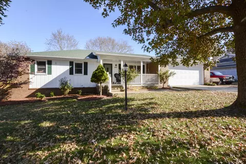 806 N 11th Ave, Ozark, MO 65721 photo 1