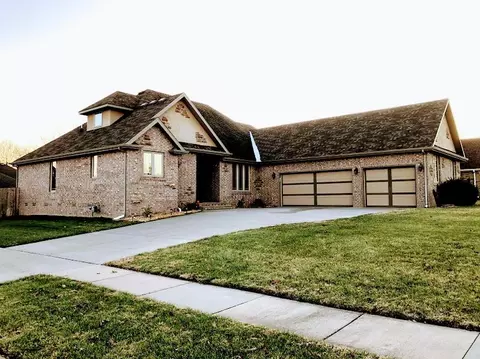 3220 W Highpoint St, Springfield, MO 65810 photo 1