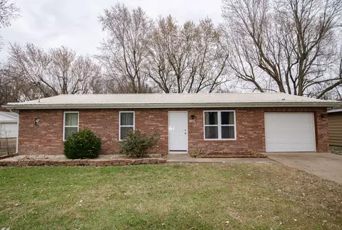 828 N Glenn Ave, Springfield, MO 65803 photo 1