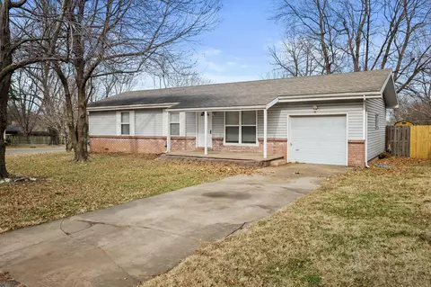 3173 W Farm Rd 168, Springfield, MO 65807 photo 1