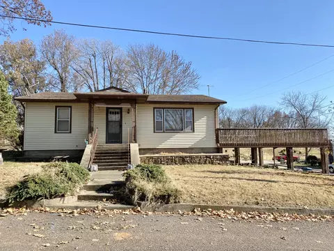 101 Pryor St, Monett, MO 65708 photo 1