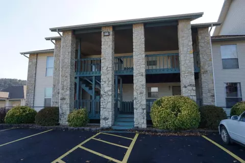 150 The Bliuffs #6, Branson, MO 65616 photo 1