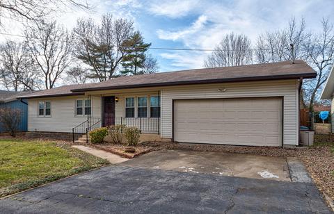 1137 S Bruce Ave, Springfield, MO 65804 photo 1
