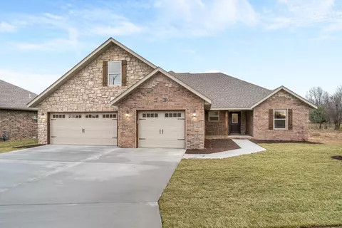606 N Eagle Park Cir, Nixa, MO 65714 photo 1