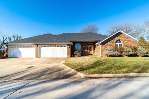 2617 S Williams Ave, Springfield, MO 65807 photo 1
