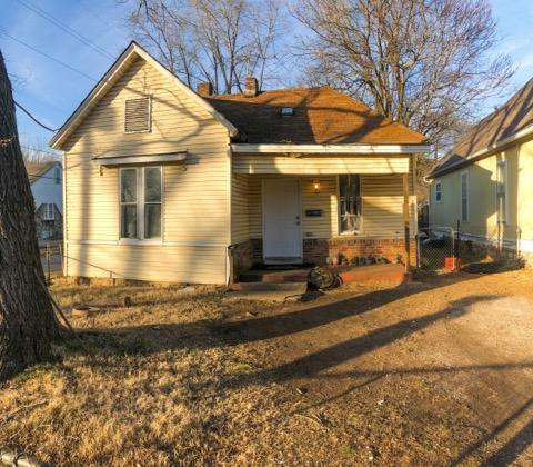 937 W Elm St, Springfield, MO 65806 photo 1