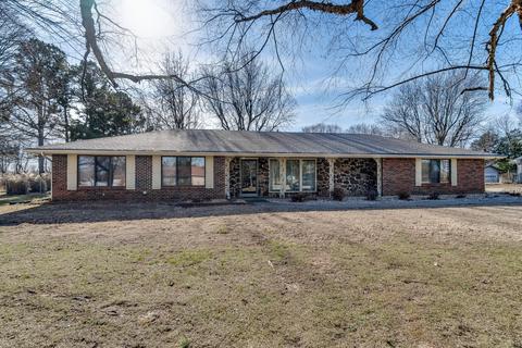 2630 E Charolais St, Springfield, MO 65803 photo 1