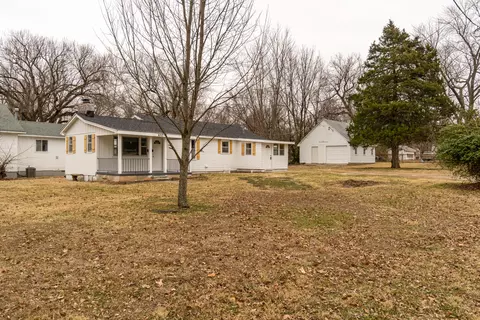 652 S Oak Grove Ave, Springfield, MO 65802 photo 1