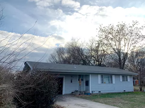 332 W Jackson St, Republic, MO 65738 photo 1