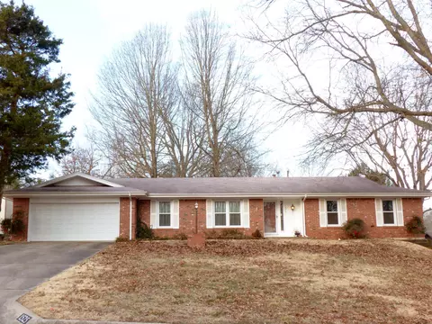 1525 S Charing Ave, Springfield, MO 65809 photo 1