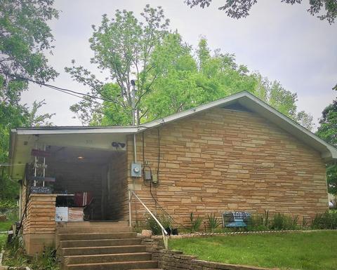 516 Ash St, Thayer, MO 65791 photo 1