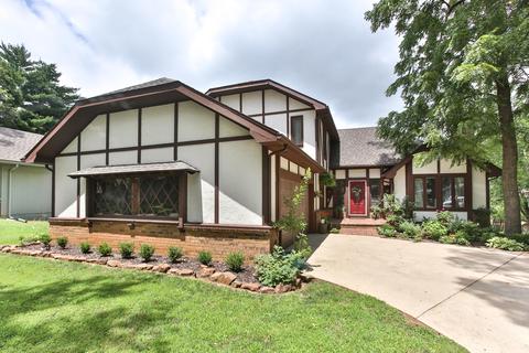 1961 E Jacqueline St, Springfield, MO 65804 photo 1