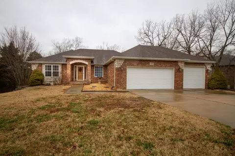 2005 N 8th Ave, Ozark, MO 65721 photo 1