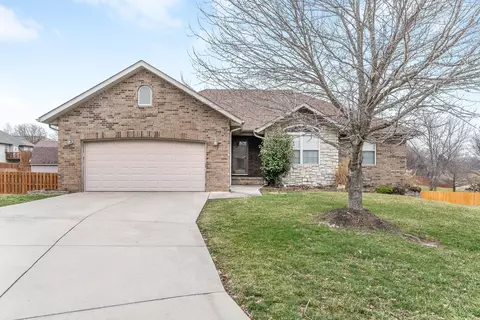 977 Jake Flood Cir, Nixa, MO 65714 photo 1