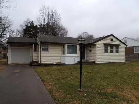 1850 S Virginia Ave, Springfield, MO 65807 photo 1