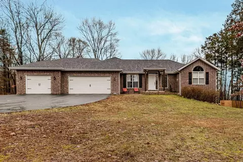 205 Spring Ln, Branson, MO 65616 photo 1