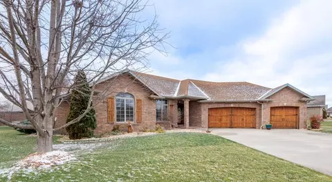2339 S April Ave, Springfield, MO 65807 photo 1