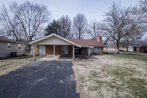 433 S Prince Ln, Springfield, MO 65802 photo 1