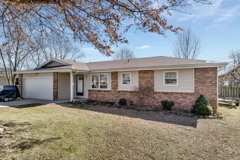 3630 N Olive Ct, Springfield, MO 65803 photo 1