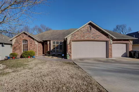 5186 S Clifton Ave, Springfield, MO 65810 photo 1