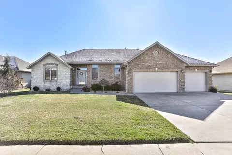 920 E Rachael Dr, Republic, MO 65738 photo 1