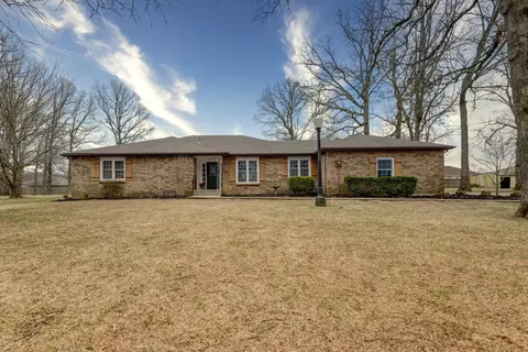 278 S Tanglewood Dr, Ozark, MO 65721 photo 1