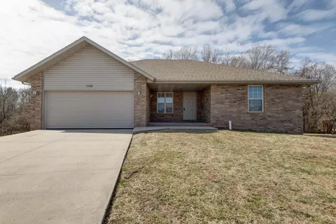 1105 S Casa Grande Ave, Springfield, MO 65802 photo 1