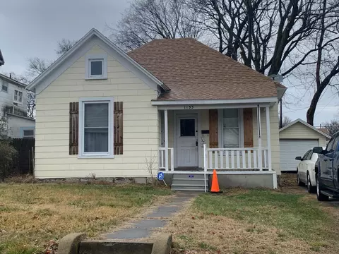 1133 W Lynn St, Springfield, MO 65802 photo 1