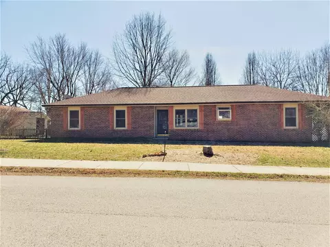 408 W Brown St, Clever, MO 65631 photo 1