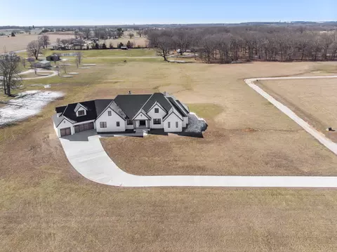 7258 Victory Ln, Strafford, MO 65757 photo 1