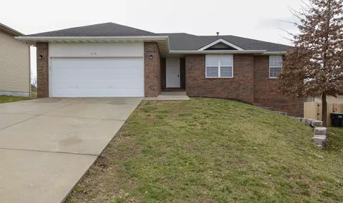 210 W Mazzy Dr, Springfield, MO 65803 photo 1