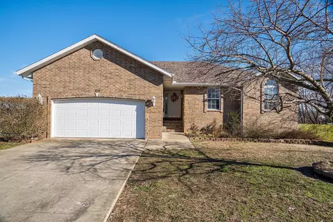 804 Berry Ln, Willard, MO 65781 photo 1
