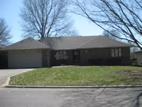 216 W Carlton St, Nixa, MO 65714 photo 1