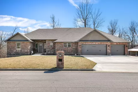 3120 W Smith St, Springfield, MO 65803 photo 1