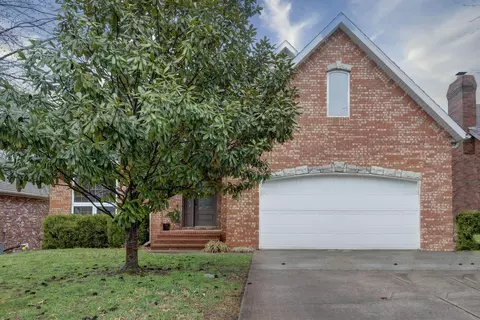 4939 S Bothwell Ave, Springfield, MO 65804 photo 1
