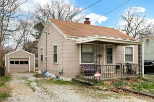 1058 S Broadway Ave, Springfield, MO 65807 photo 1