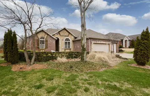 667 S Cherry Ridge Blvd, Springfield, MO 65809 photo 1