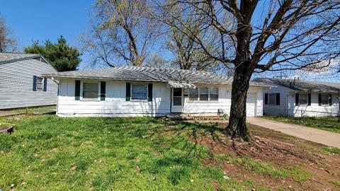 2213 W Bodeb St, Springfield, MO 65802 photo 1