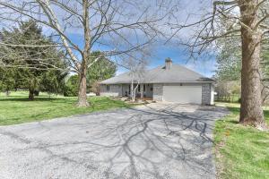 198 Tillman Rd, Ozark, MO 65721 photo 1