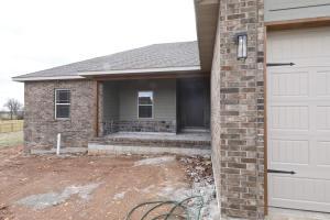 5630 E Park Pl, Strafford, MO 65757 photo 1
