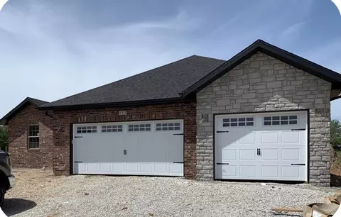 413 N Maple Crest Dr, Nixa, MO 65714 photo 1