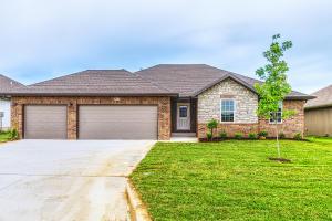 415 N Maple Crest Dr, Nixa, MO 65714 photo 1