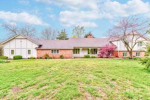 1555 S Royal Dr, Springfield, MO 65809 photo 1