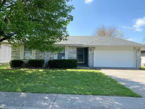 3164 W Calhoun St, Springfield, MO 65802 photo 1