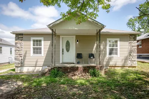 1835 Elm St, Springfield, MO 65802 photo 1