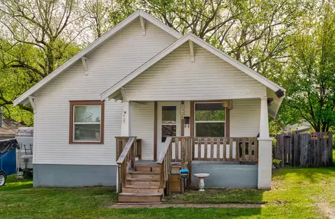 2136 N Franklin Ave, Springfield, MO 65803 photo 1