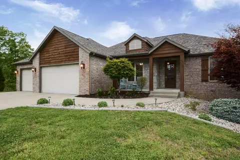404 Black Forest Ln, Branson West, MO 65737 photo 1