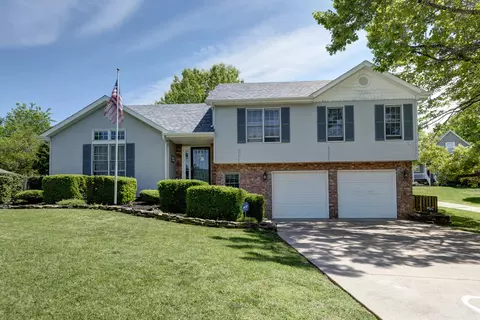 1602 E Melanie Ln, Ozark, MO 65721 photo 1