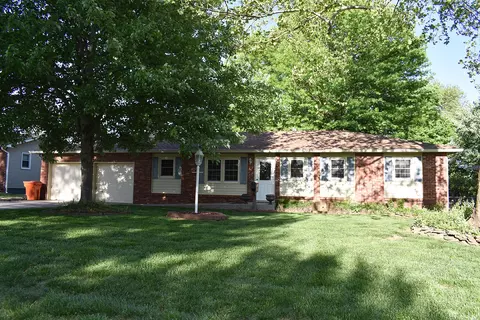 1448 S Estate Ave, Springfield, MO 65804 photo 1